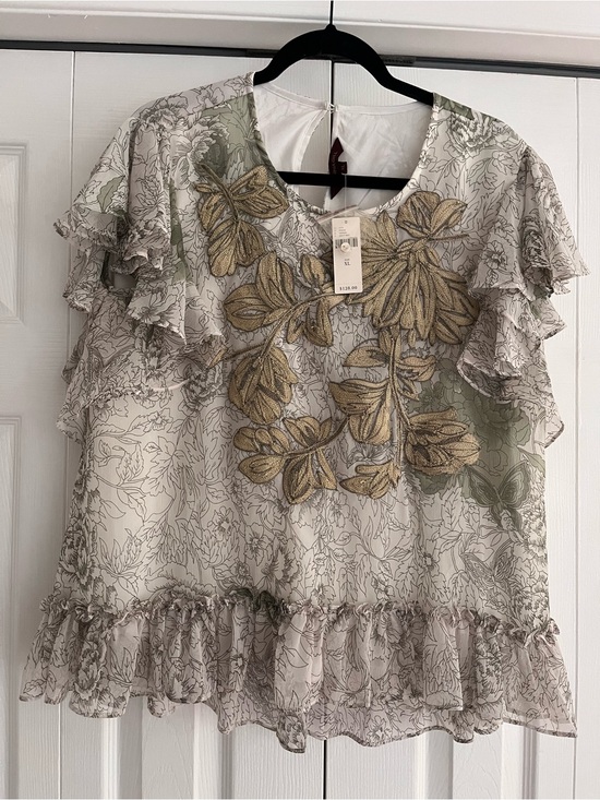 Anthropologie Tops - NWT ANTHROPOLOGIE flowy top, size XL.